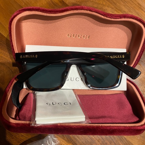 Gucci Logo Sunglasses with Havana Frame And Green Lenses, 56mm - GG1175SK-004 - Picture 2 of 3